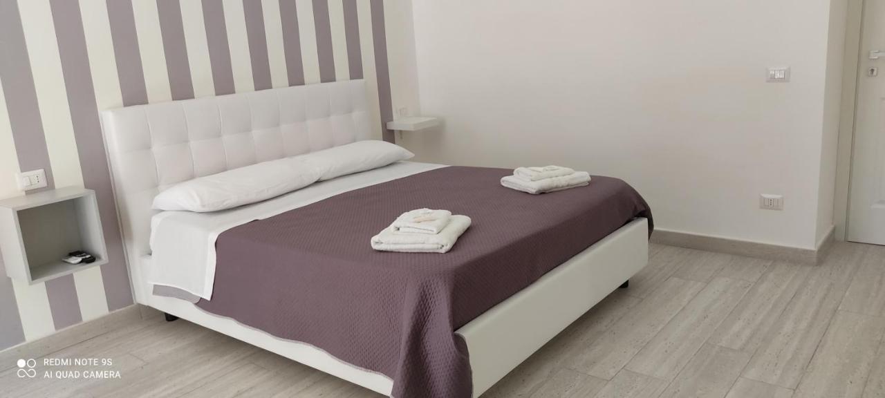 Rosaroll Homes Napoli Esterno foto