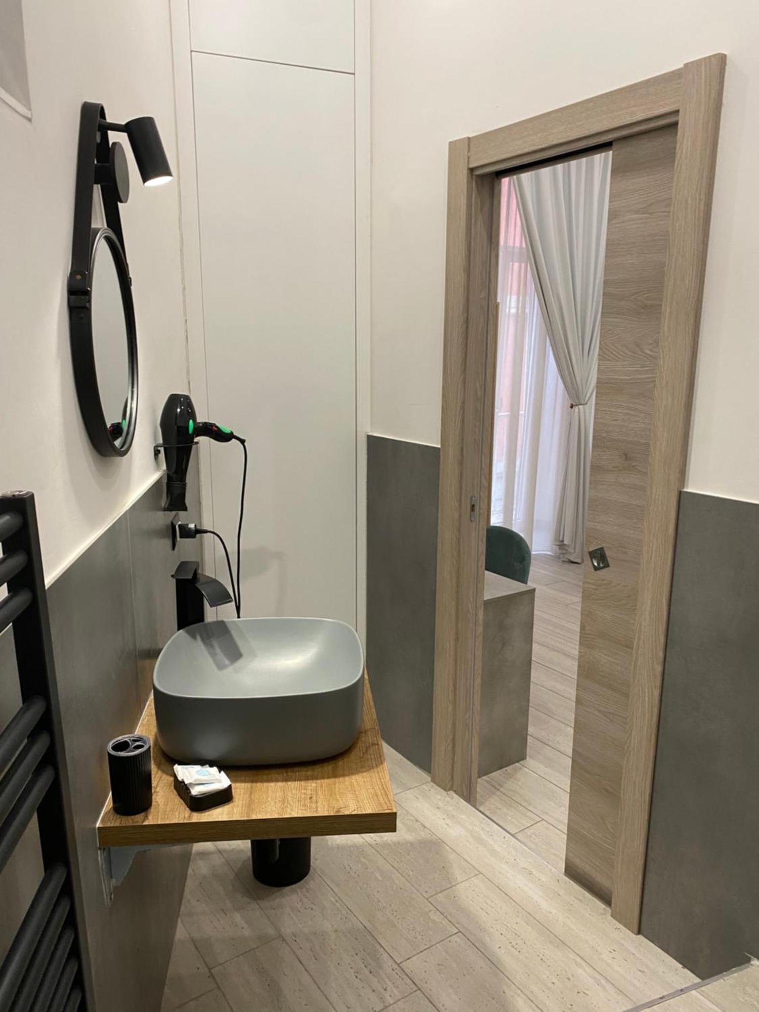 Rosaroll Homes Napoli Esterno foto